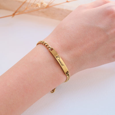 Silver Couple bracelet with engraving